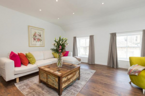 Gloucester Lane - Central Mews Cottage